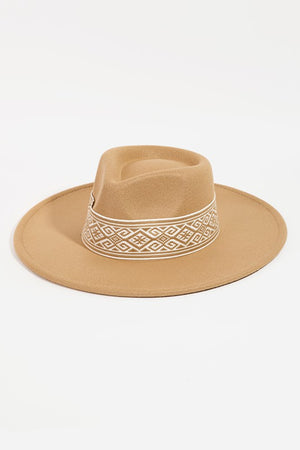 CHASING TRAILS RANCHER HAT IN TAN