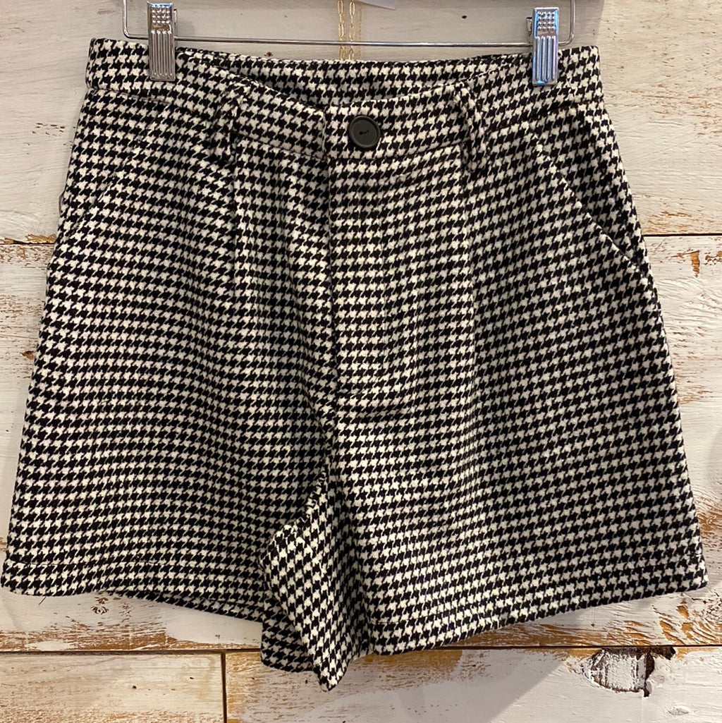 BIG THINGS HAPPENING HOUNDSTOOTH SHORTS